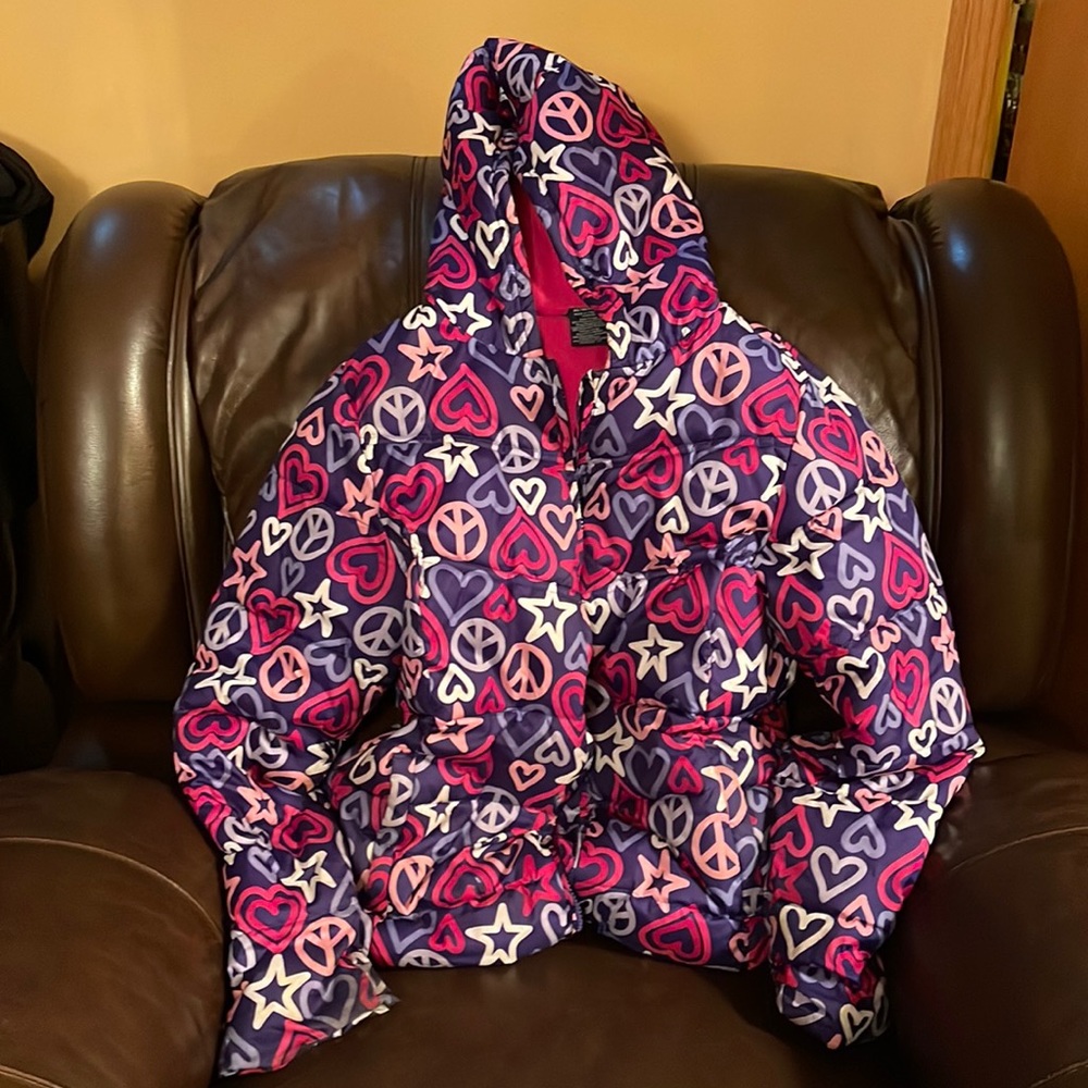 A girls jacket - Size 14/16 - Hearts & Peace signs - Good Condition - Like New